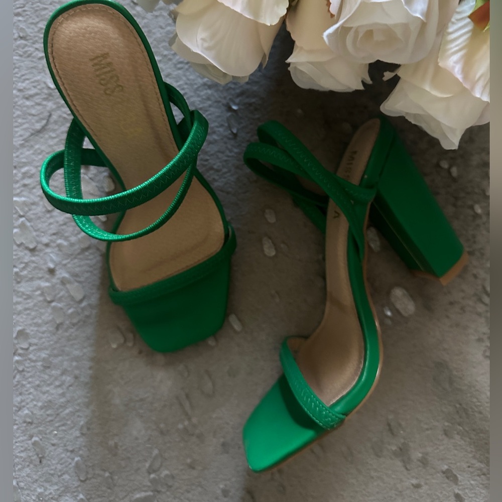 New women’s heels